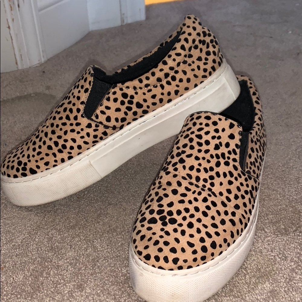 Platform cheetah slip on shoes